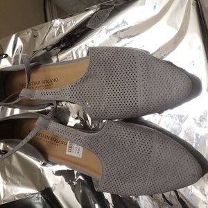 Never worn flat causal shoe light Grey size 11.